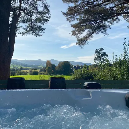Mountain View Cottage, Hot Tub , Stunning Views Llanhamlach Exterior photo